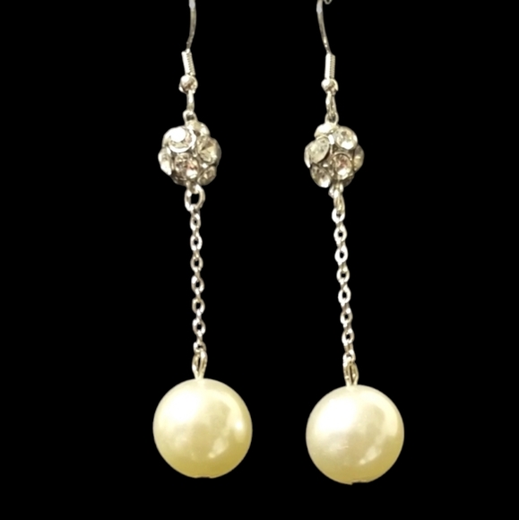 Jewelry - Picture 2 of 2